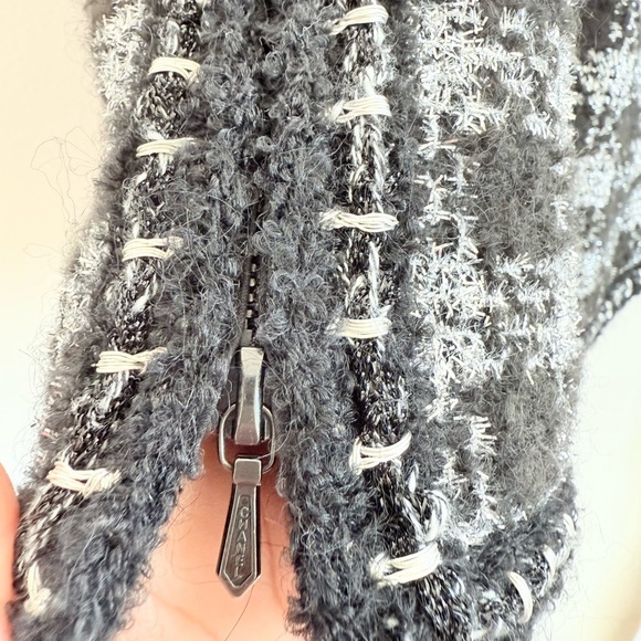 Chanel Black Silver Jacket & Skirt set CC Gripoix buttons Wool blend Vintage 40 - Picture 11 of 14